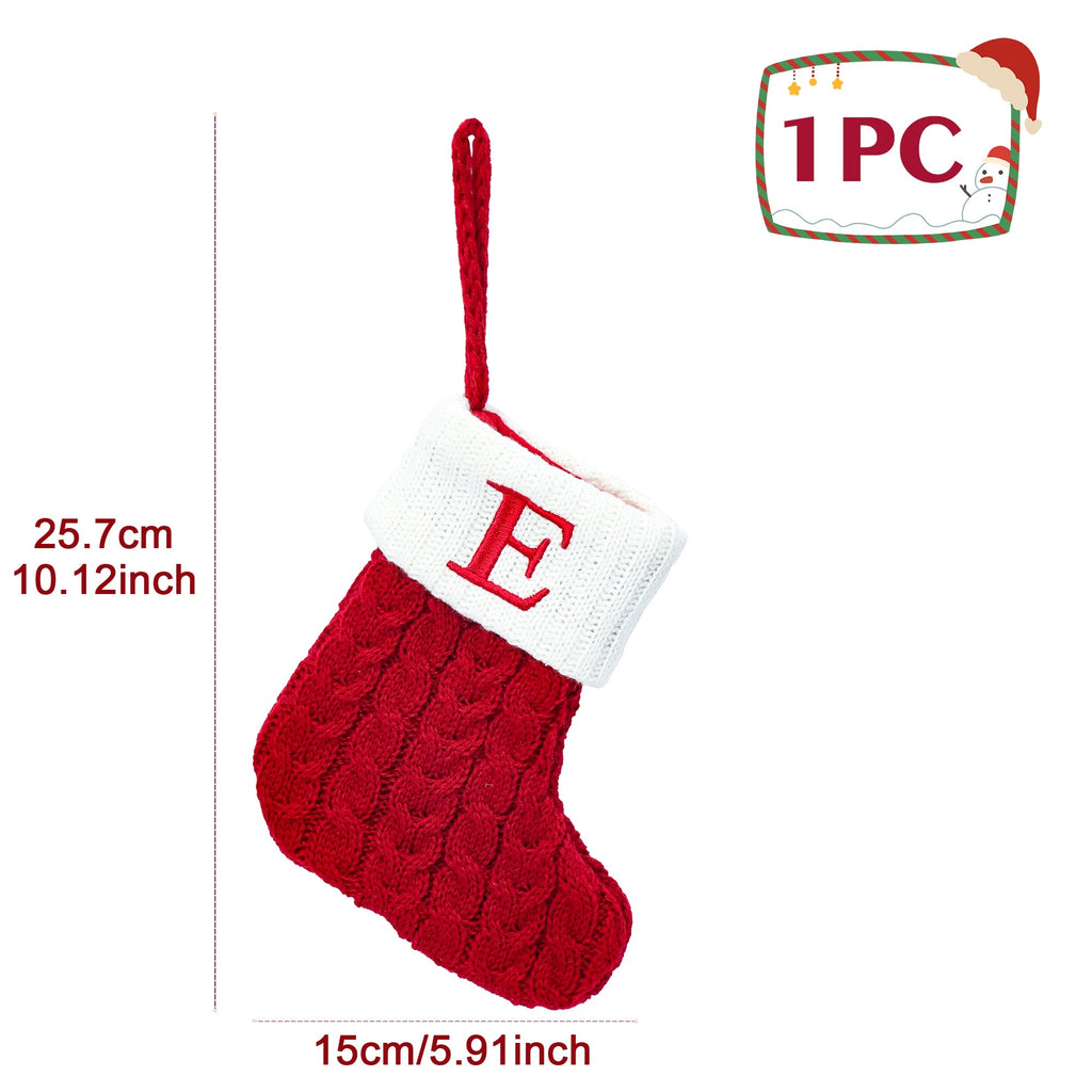 Chaussettes de Noël Tricotées – Bas avec Flocons de Neige et Lettres, Décoration de Noël 2025 pour la Maison, Ornement pour Sapin - Minimaloria
